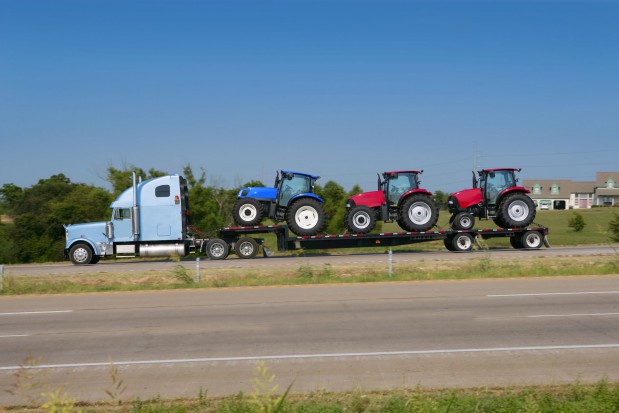 W listopadzie znów zarejestrowano mniej nowych ciągników rolniczych - o 6% niż w październiku/ fot. Fotolia W listopadzie zarejestrowano o 6 proc. mniej nowych ciągników niż w październiku