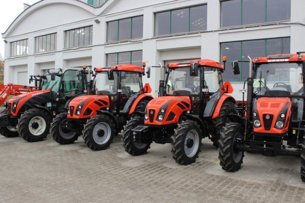 W lutym 2016 r. zarejestrowano 573 nowe ciągniki/ fot. Farmer.pl W lutym wzrosła liczba rejestracji nowych ciągników o 20 proc.