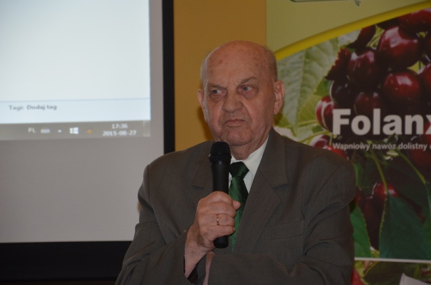 Prof. Eberhard Makosz, przewodniczący zarządu Towarzystwa Rozwoju Sadów Karłowych/ fot. A.Gwara Prof. Makosz: Konieczne jest opracowanie strategii rozwoju produkcji jabłek w Polsce