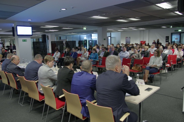 Konferencja "Sady i ogrody na Narodowym 2016" Kondycja polskiego sadownictwa i warzywnictwa - pełna relacja debaty (galeria zdjęć)