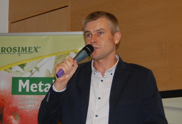 Robert Binkiewicz z firmy Agrosimex, fot. redakcja Sadyogrody.pl Ekspert firmy Agrosimex podsumowuje 2016 rok