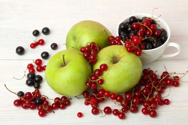 fot. shutterstock.com Specjalizujemy się w produkcji jabłek, czarnej porzeczki oraz ... buraków