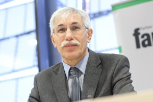 Prof. Grzebisz: Priorytetem poprawa zawartości próchnicy glebowej