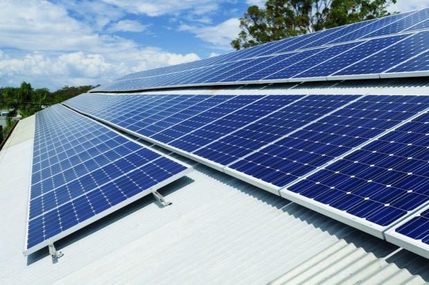 fot. shutterstock.com Producenci energii ze źródeł odnawialnych otrzymają wsparcie