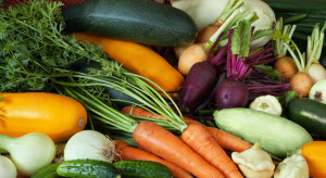 IERiGŻ: Analiza cen warzyw w skupach, przetwórniach i hurcie w czerwcu