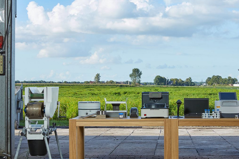 Kompleksowa analiza gleby na Uniwersytecie Rolniczym w Krakowie