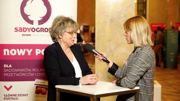 prof. Małgorzata Korbin, dyrektor Instytutu Ogrodnictwa w Skierniewicach podczas konferencji "Sady i ogrody" Prof. Korbin: Polskie owoce i warzywa muszą konkurować jakością! Trzeba o to zadbać (wideo)