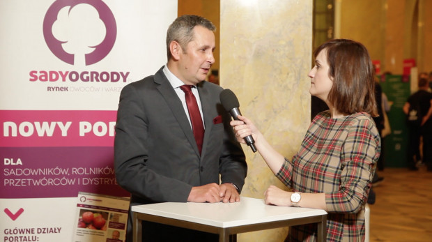 dr Tomasz Lipa, przewodniczący zarządu Towarzystwa Rozwoju Sadów Karłowych podczas IV edycji konferencji "Sady i ogrody". Dr Tomasz Lipa: Nie ma jednego złotego środka, żeby rozwiązać problemy sadowników (video)
