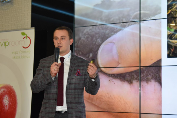 Mateusz Nowacki, specjalista ds. sadownictwa z firmy Timac Agro/ fot. sadyogrody.pl Timac Agro rusza z nowym projektem – HortiCrops