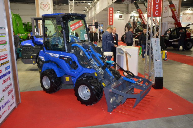 Nową ładowarkę MultiOne mogliśmy oglądać podczas 25. edycji targów Agrotech, fot. farmer (mw) Agrotech: Nowa ładowarka w ofercie MultiOne