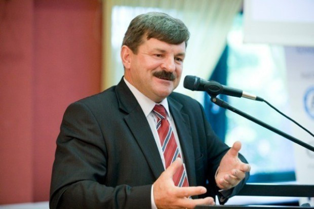 Jarosław Kalinowski, europoseł /fot. żelaznastudio Kalinowski: PSL za definicją aktywnego rolnika i nową formułą rozwoju energetyki odnawialnej
