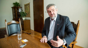 Ardanowski: Polska jest 2. na świecie producentem porzeczek i 6. producentem borówek