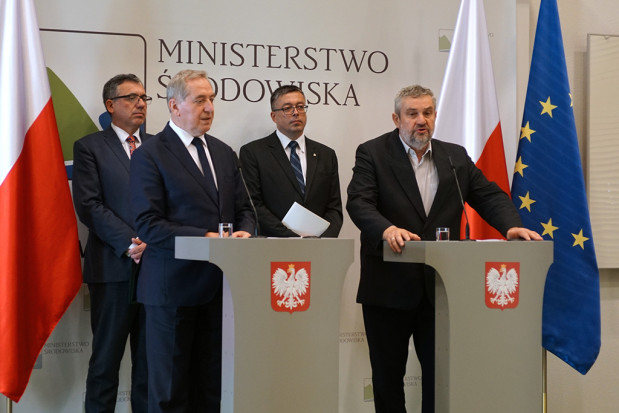 fot. za MRiRW Kowalczyk: do 800 tys. zł dla rolników inwestujących w OZE