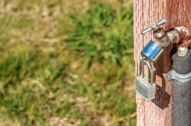 fot. shutterstock.com Poznań: rozpoczęły się konsultacje projektu planu przeciwdziałania skutkom suszy