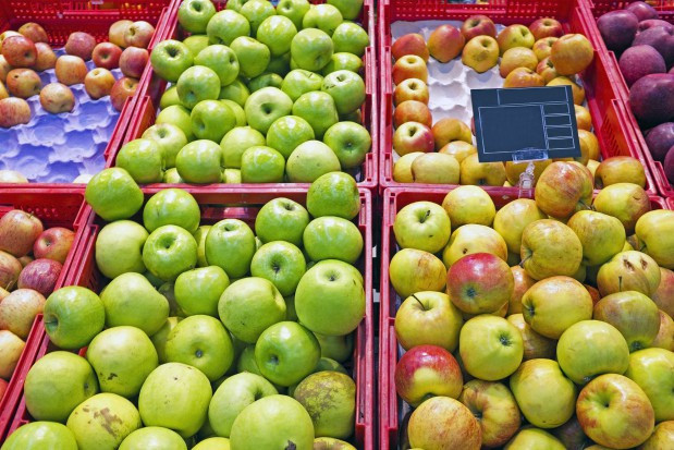 fot. shutterstock Podlaskie: Profilaktyka raka na naklejkach na owocach i warzywach