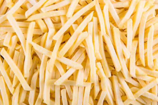 fot. shutterstock.com UE wszczyna spór handlowy przed WTO przeciw kolumbijskim cłom na mrożone frytki
