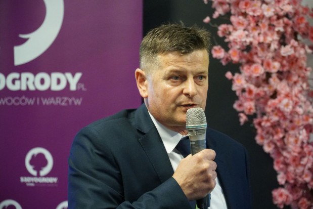 dr hab. Zbigniew Jarosz, współwłaściciel firmy Doradca Jagodowy Sp. z o.o./ fot PTWP Po sezonie 2019 – najczęstsze problemy w agrotechnice na plantacjach truskawek