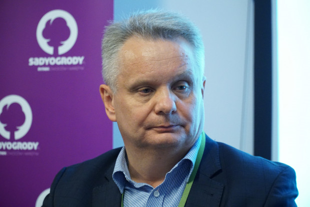Mirosław Maliszewski Umowy kontraktacyjne: Przetwórcy kontra sadownicy