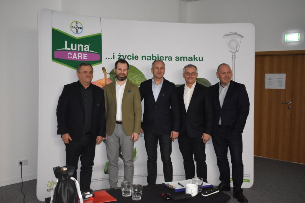 Podsumowanie sezonu 2019 z firmą Bayer/ fot. sadyogrody Bayer: Podsumowanie sezonu sadowniczego i nowe rozwiązania w ochronie