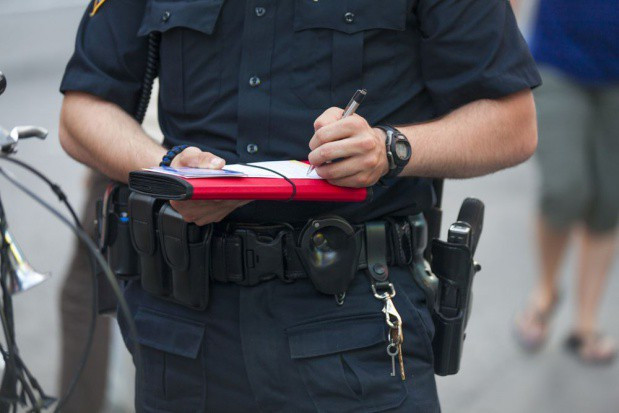 fot. shutterstock.com Policyjne kontrole przebiegu pojazdów dotyczą także traktorów