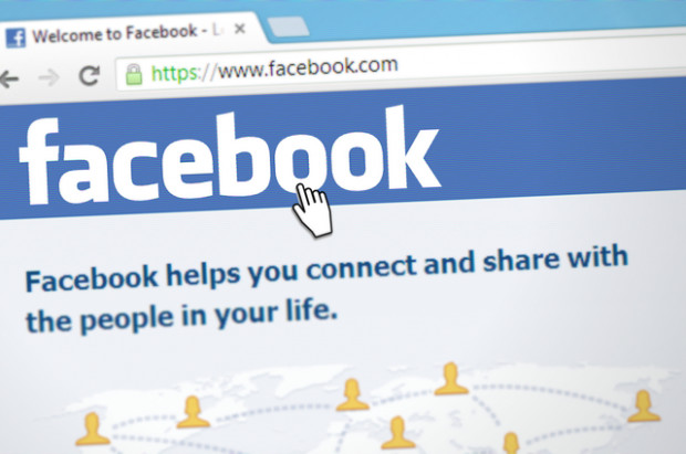 Brytyjska agencja ostrzegła, że niezarejestrowani lub niesprawdzeni przez lokalne organa nadzoru sprzedawcy wystawiający swoje produkty na Facebook Marketplace mogą narażać potencjalnych klientów na niebezpieczeństwo. / fot.pixabay FSA ostrzega przed żywnością domowej produkcji sprzedawaną na Facebooku