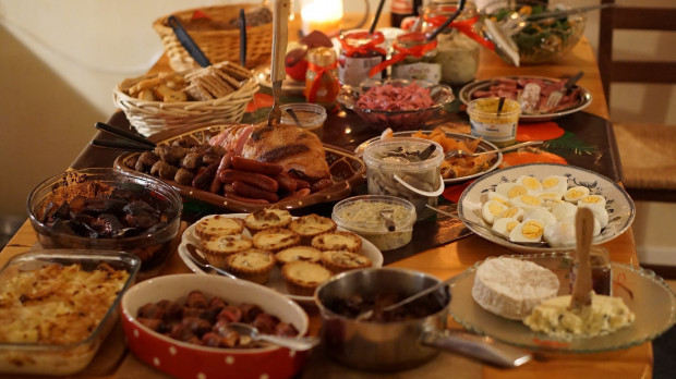 "Bitwa Regionów" to ogólnopolski konkurs, w którym reprezentacje Kół Gospodyń Wiejskich przygotowują regionalną potrawę według własnej receptury i z rodzimych produktów. / fot. shutterstock KOWR czeka na zgłoszenia Kół Gospodyń Wiejskich do "Bitwy Regionów"