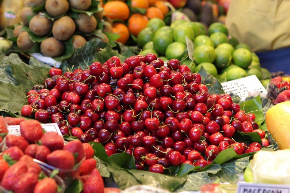 Ukraina: Ceny owoców rekordowo wysokie