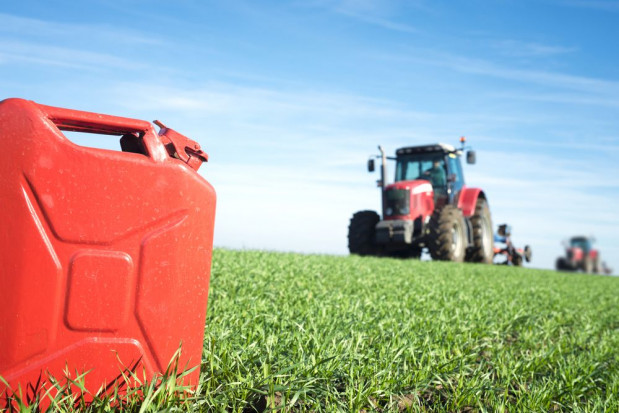 Ceny paliw na stacjach rosną piaty tydzień z rzędu/ fot. shutterstock Analitycy: kolejne podwyżki na stacjach benzynowych; ceny mogą rosnąć