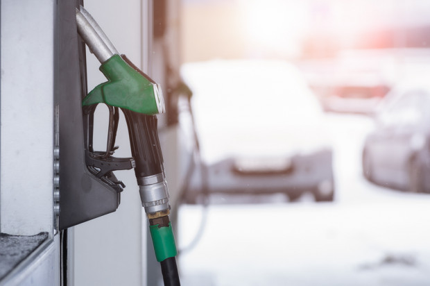 Na stacjach benzynowych szykują się podwyżki/ fot. shutterstock Analitycy: w przyszłym tygodniu na stacjach benzynowych podwyżki