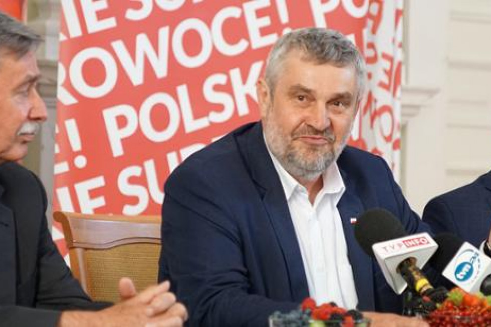 Ardanowski: Trzeba wyeliminować fałszowane produkty włożone w polskie opakowania