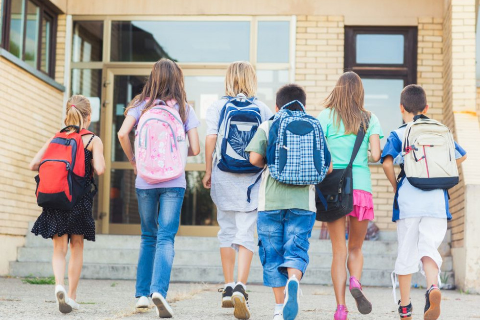 Przyjęte przez samorząd województwa projekty przewidują m.in. modernizację lub przebudowę 16 świetlic/ fot. shutterstock Opolskie: Ponad 18 mln złotych na świetlice wiejskie