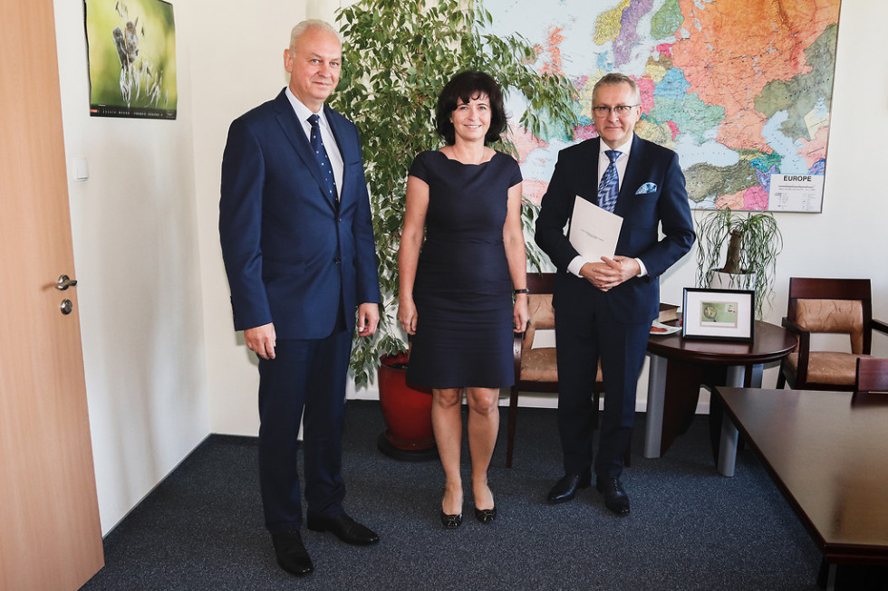 PIORiN i KSCH-R podpisało porozumienie w zakresie kontroli nawozów