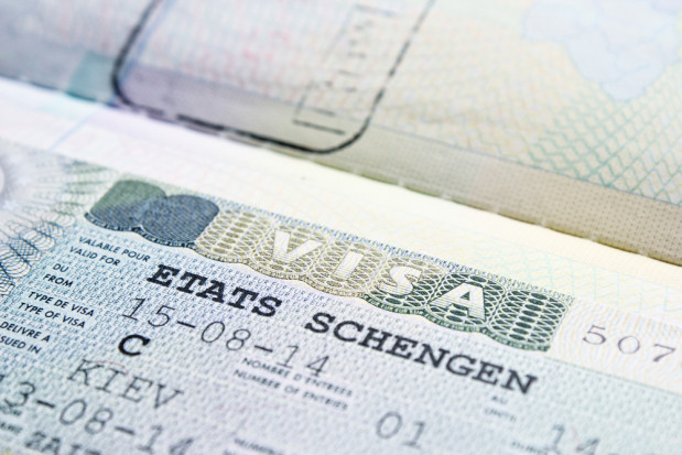 Ponad 79% zatrudnionych w naszym kraju cudzoziemców poleci pracę w Polsce/ fot.shutterstock.com Badanie: Cudzoziemcy coraz mniej zainteresowani pracą w innych krajach niż Polska