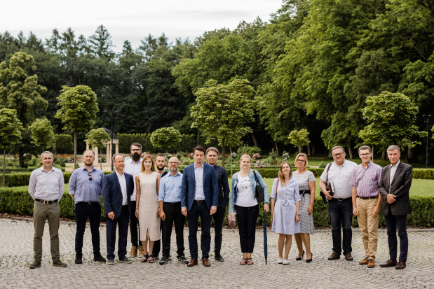 Projekt branżowej konsolidacji zainicjował Krajowy Związek Grup Producentów Owoców i Warzyw/ fot. materiały prasowe Wzrost spożycia owoców, warzyw i ich przetworów wspólnym celem organizacji branżowych (wideo)