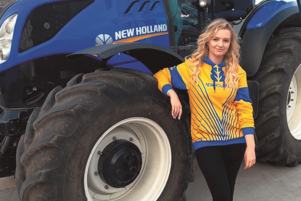 Marka New Holland podkreśla ważną rolę kobiet w rolnictwie