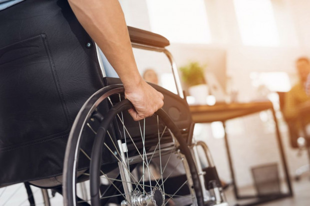 Możliwość refundacji składek dla niepełnosprawnych rolników i domowników w KRUS/ fot. shutterstock KRUS: Możliwość refundacji składek dla niepełnosprawnych rolników i domowników