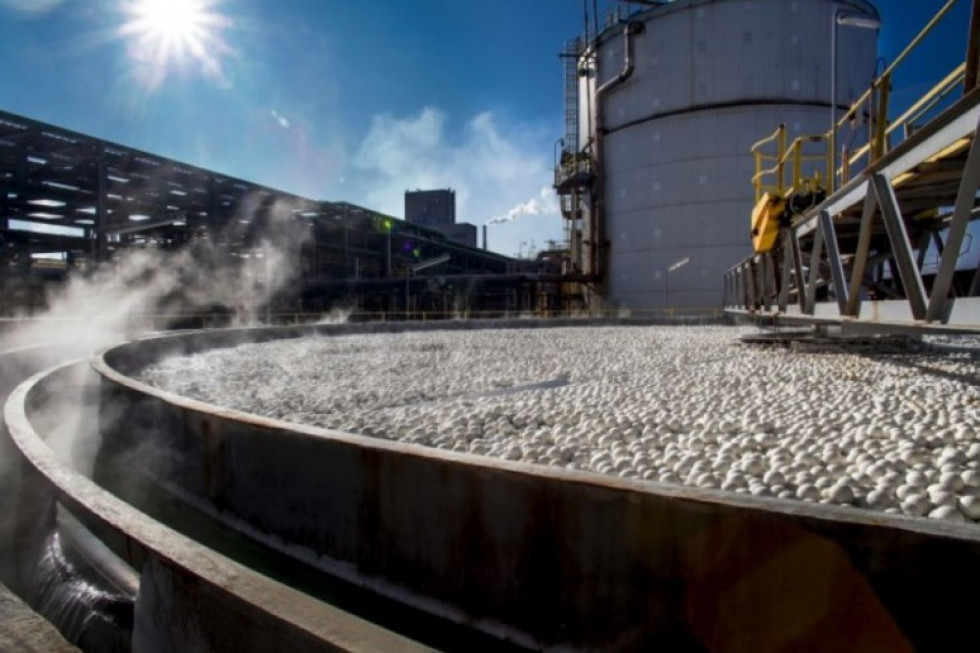 GUS: Produkcja nawozów azotowych w październiku wzrosła o 1,4 proc. rdr