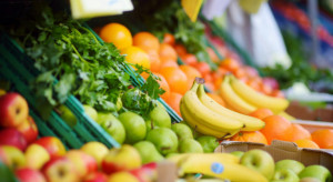 Credit Agricole: To nie koniec spadku dynamiki cen owoców