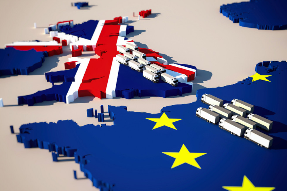 Brexit: Umowa handlowa między UE a UK zatwierdzona. Będą kontrolne na granicy