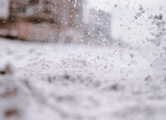 IMGW ostzrega przed śnieżycami na Mazowszu/ fot, unsplash IMGW: Intensywne opady śniegu na północnym wschodzie Polski