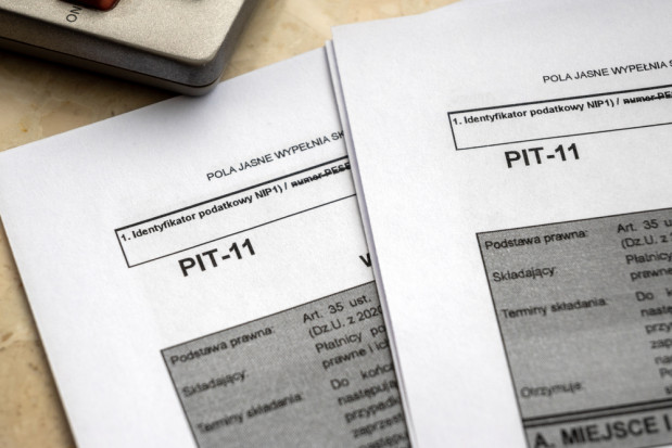KRUS rozpoczeła wysyłkę deklaracji podatkowych PIT za 2020 r./ fot. shutterstock.com KRUS rozpoczęła wysyłkę deklaracji podatkowych PIT za 2020 r.