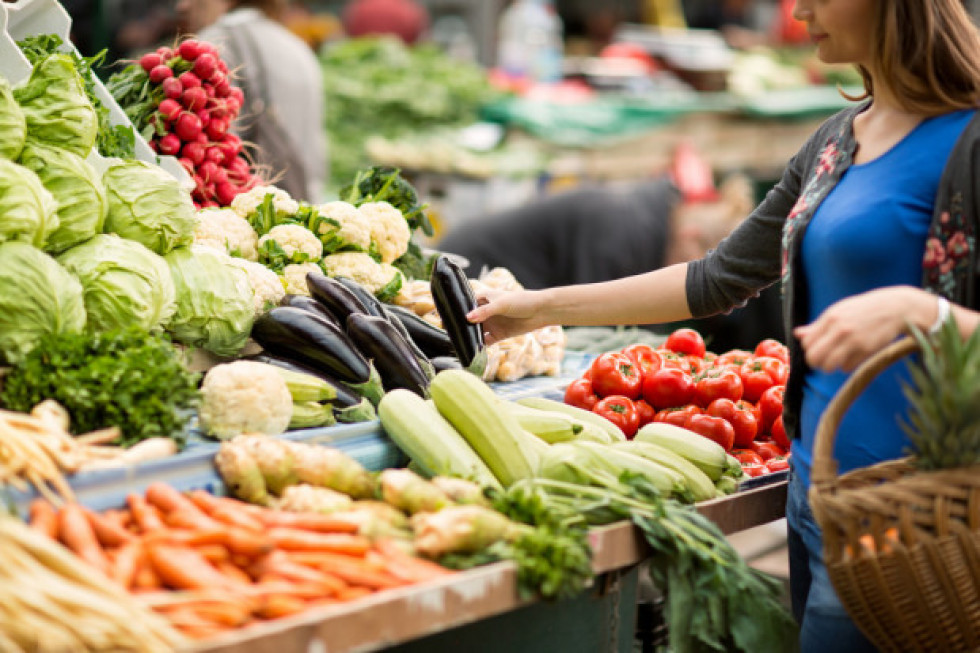 Ukraina: Drożeje żywność, ceny warzyw wyższe o 25 proc.
