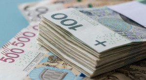 PIE: w tym roku niższy wzrost wynagrodzeń pracowników najmniej zarabiających