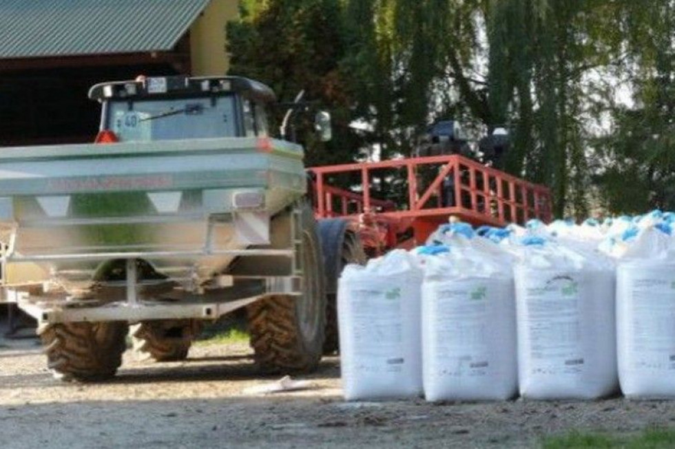 Rolnicy protestują - nie chcą być spisywani z dowodu osobistego przy zakupie nawozów/ fot. farmer Rolnicy nie chcą być spisywani z dowodu osobistego przy zakupie nawozów