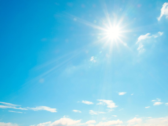Poniedziałek bardzo ciepły i słoneczny - do 28 st. C/ fot. shutterstock.com Poniedziałek bardzo ciepły i słoneczny - do 28 st. C