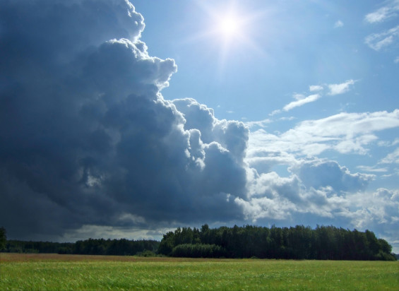 W środę termometry pokażą od 22 do 27 st. C /fot. shutterstock.com Pogoda: Temperatura do 27 st. C; możliwe przelotne deszcze i burze z gradem