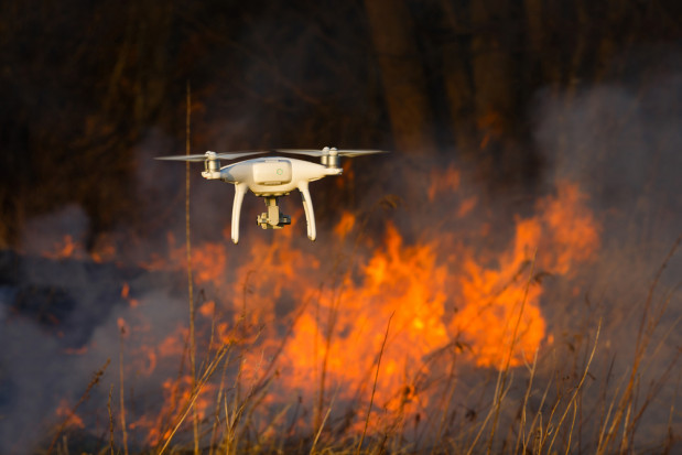 Portugalia: Straż pożarna używa dronów w walce z pożarami lasów