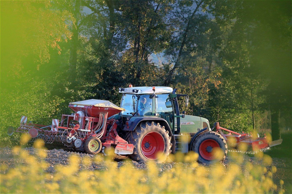 W czerwcu br. zarejestrowano 1269 szt. nowych ciągników/ fot. pixabay Czerwiec kolejnym miesiącem dobrej sprzedaży nowych ciągników rolniczych