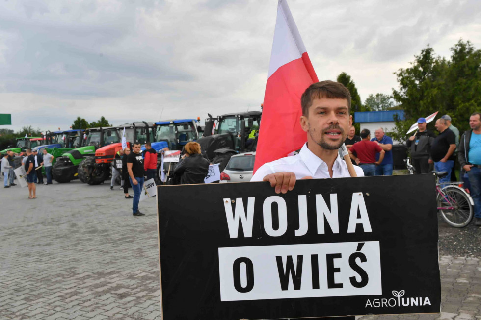 Kołodziejczak podczas blokady: sytuacja polskiego rolnictwa jest tragiczna