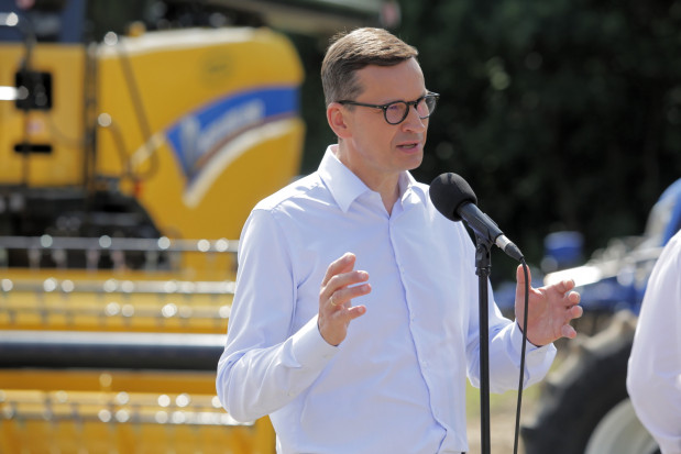 Premier: polska wieś jest fundamentem polskości/fot.PAP/Tomasz Waszczuk Premier: polska wieś jest fundamentem polskości